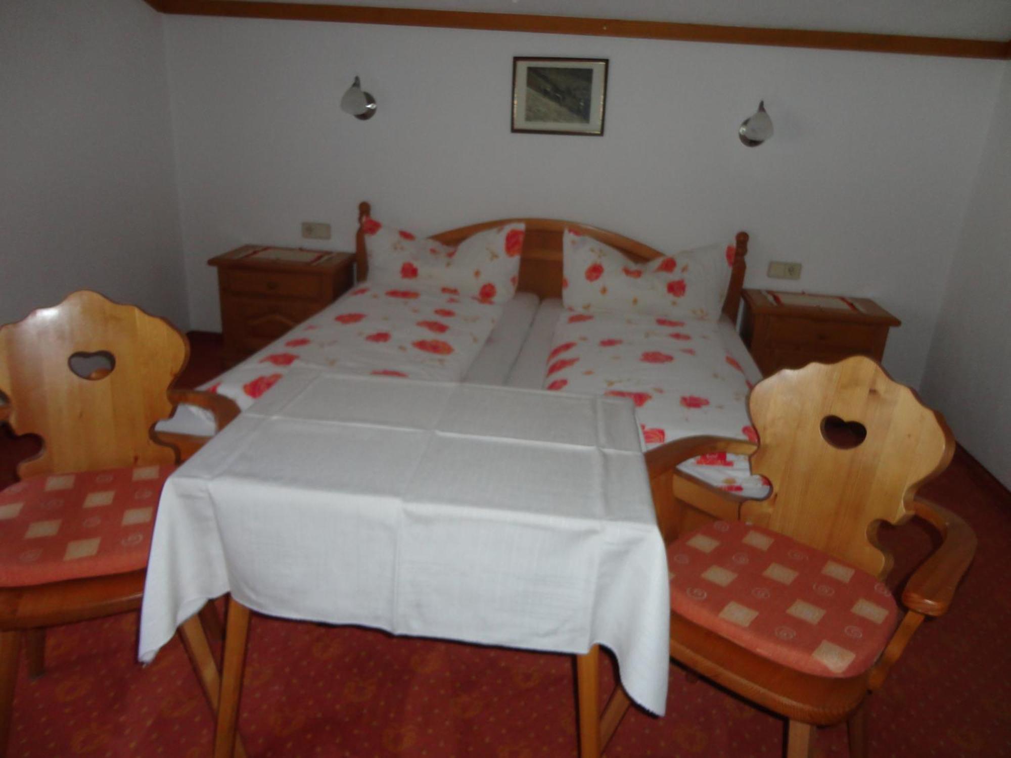 Haus Gleinser - Neustift Im Stubaital Quarto foto