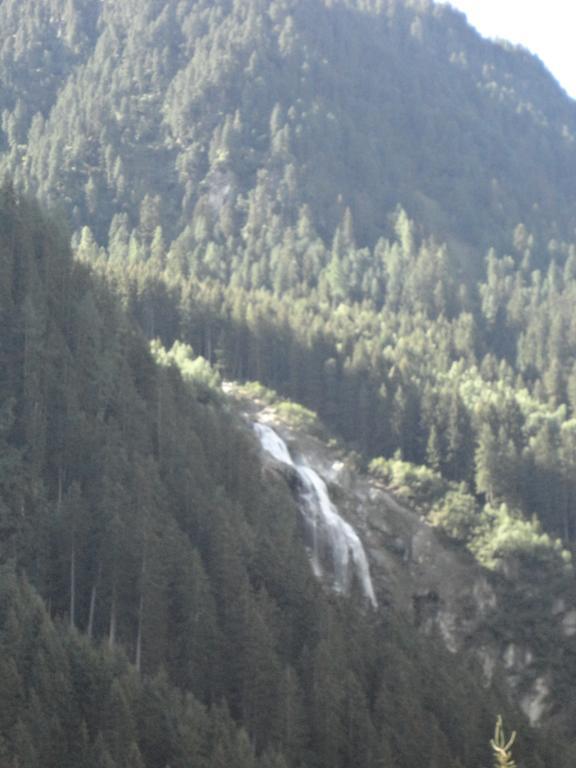 Haus Gleinser - Neustift Im Stubaital Quarto foto